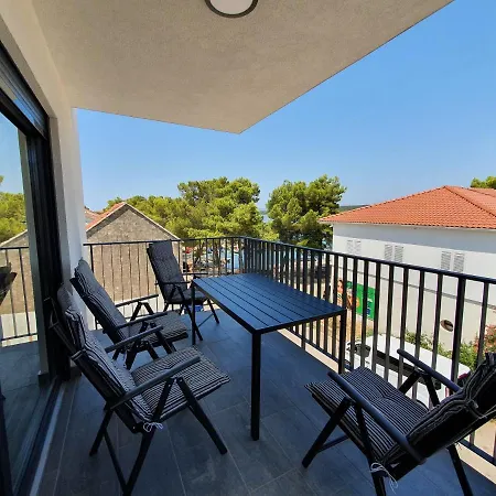 Apartment Nerium Loviste